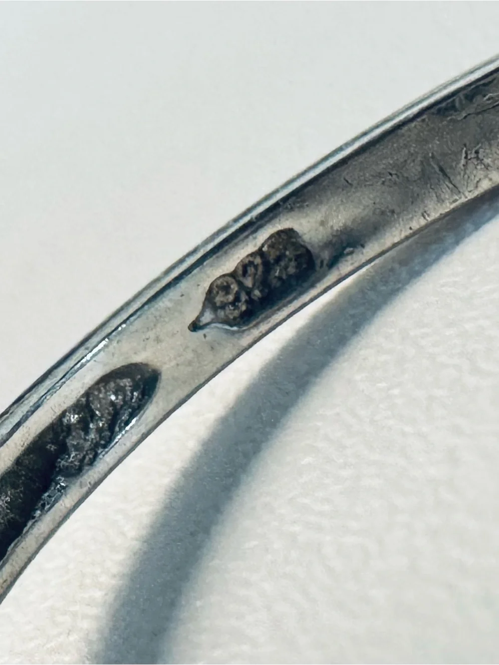 Vtg AVON Sterling Silver Black Sapphire Ring (10)